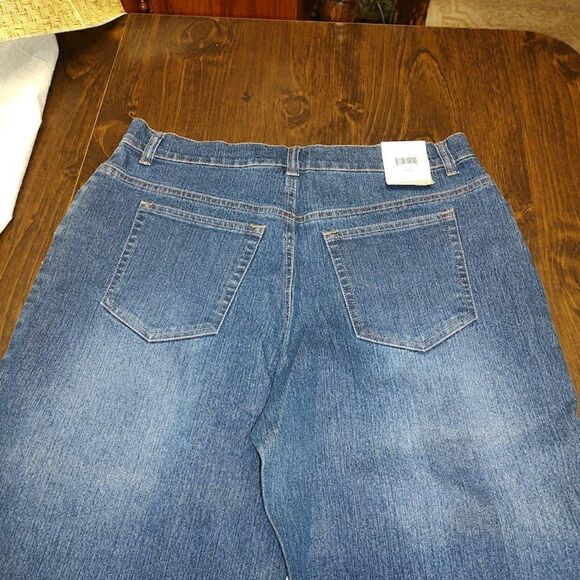 New Sonoma Dark Stone Wash Stretch Denim Cropped Jeans size Women's 10 - Picture 3 of 3